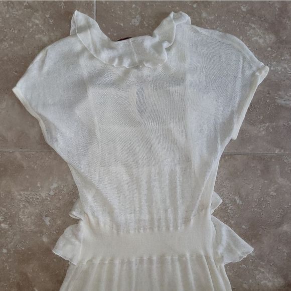 [SOLD]Vivienne Tam Cream Sheer Short-Sleeved Ruffle Tiered Knit Dress - Small - Picture 5 of 8